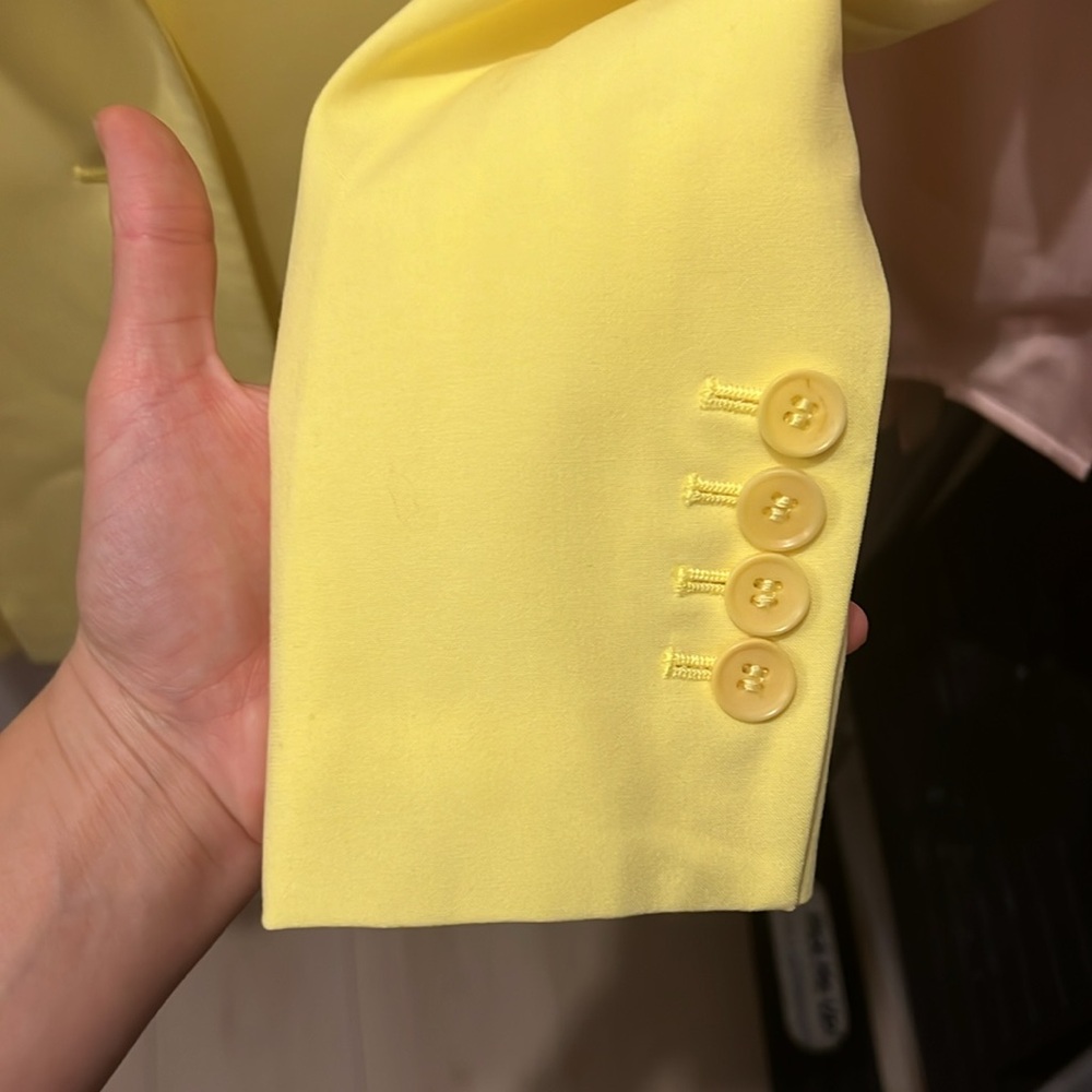 Lemon 🍋 blazer BCBGmaxazria - Picture 4 of 6